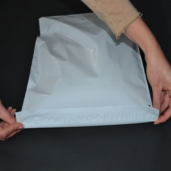enveloppe plastique blanche opaque vad pochettes expédition